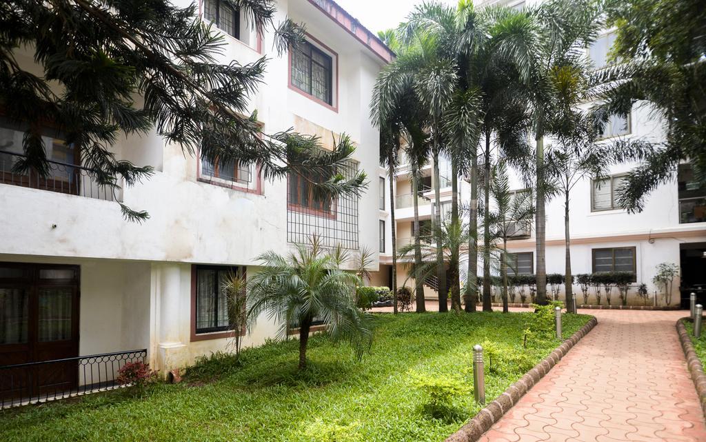 Hotel Sunkissed Plaza à Calangute Extérieur photo