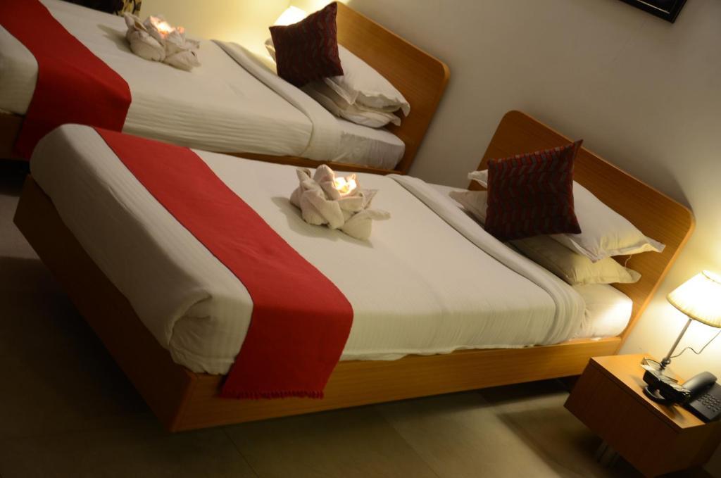 Hotel Sunkissed Plaza à Calangute Chambre photo